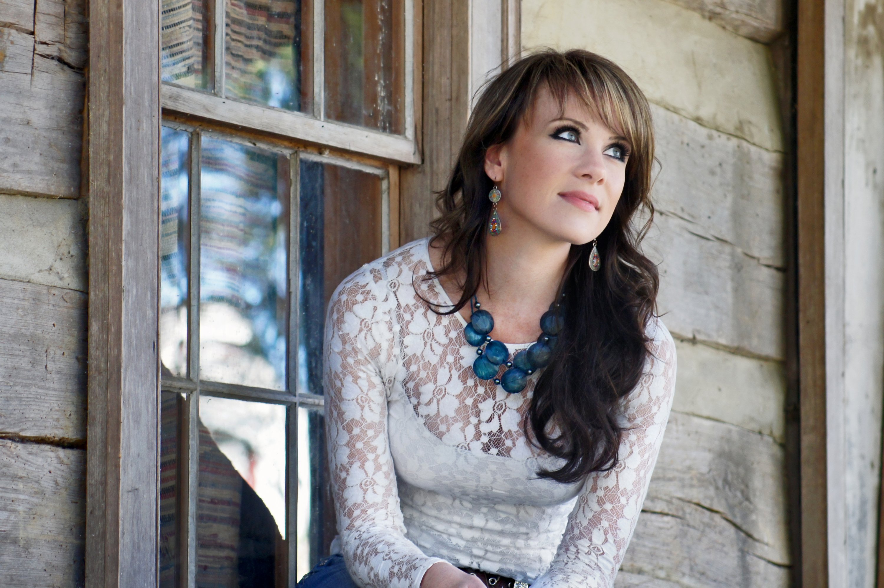 FUTURE COUNTRY STAR BONUS: JESSIE LEE CATES – Country At Heart News
